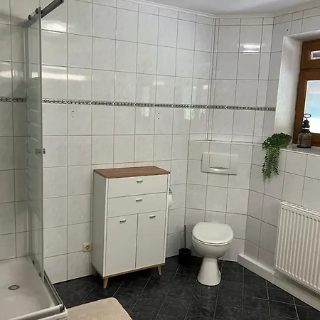 4 Schlafzimmer Neustadt (Hessen)